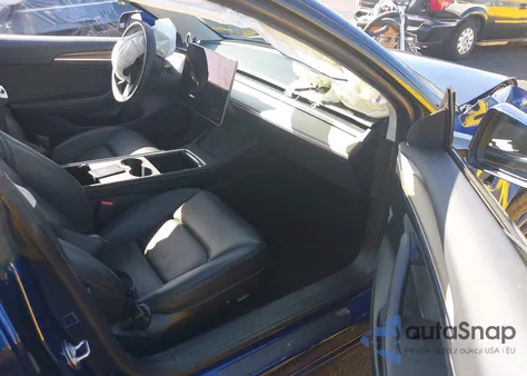 2023 Tesla Model 3 Rear-Wheel Drive from USA, damaged, VIN 5YJ3E1EAXPF581654